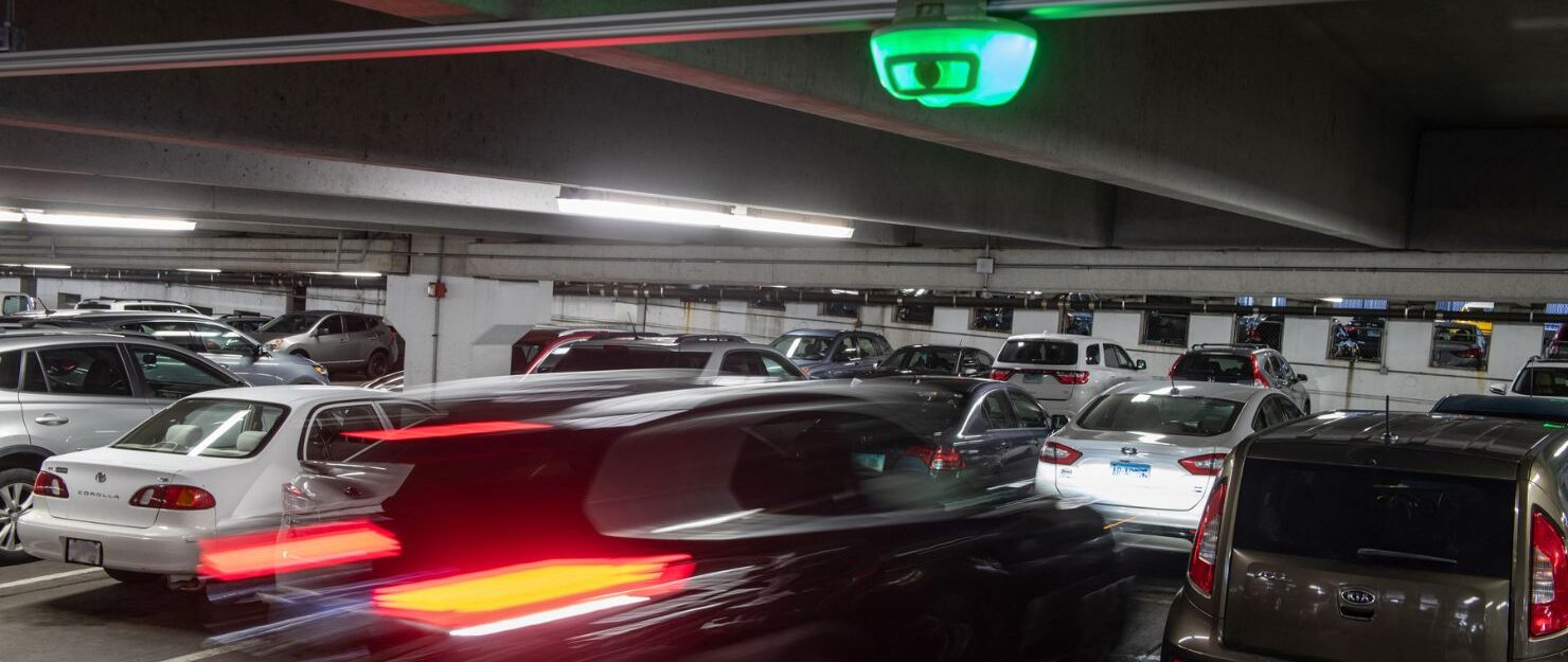 Smart parking technology to increase efficiency and maximize revenue in your parking garage
